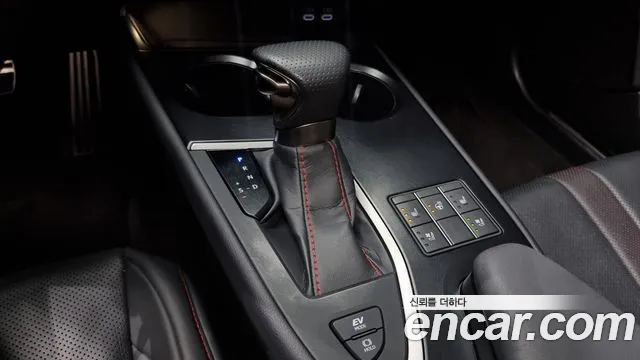 Lexus UX250h id 2837366 из Кореи 19