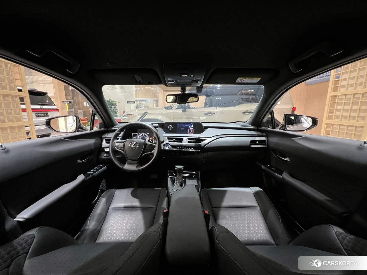 Lexus UX id 4454691 из Китая 16