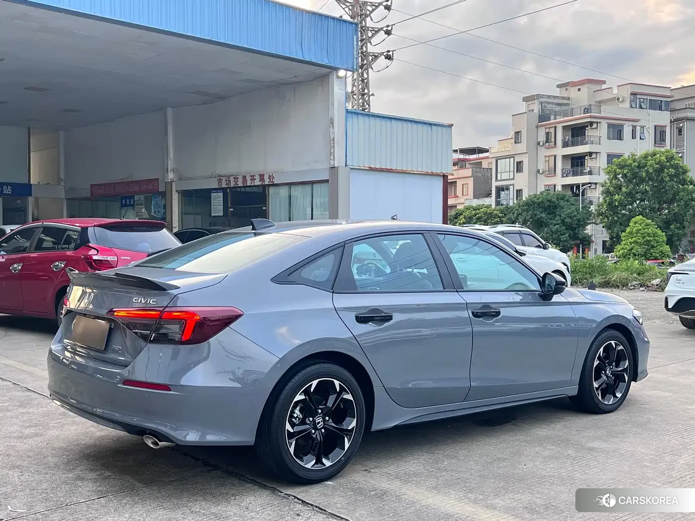 Honda Civic id 4547368 из Китая 9