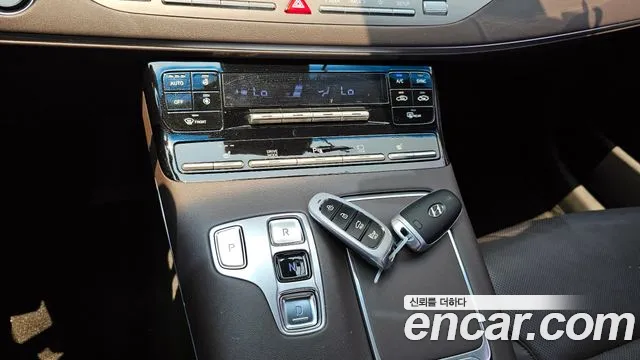 Hyundai The New Grandeur IG id 2752474 из Кореи 19