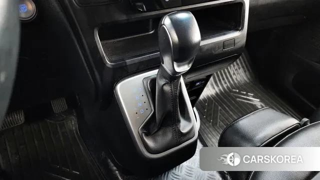 Hyundai Staria id 3483779 из Кореи 19