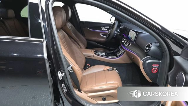 Mercedes-Benz E-Class W213 id 3864520 из Кореи 19