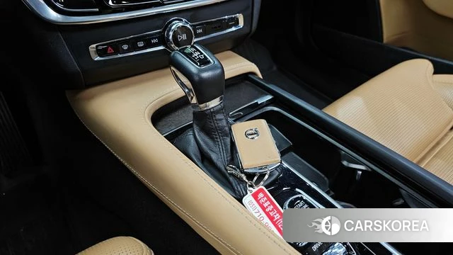 Volvo V90 Cross-Country id 3867299 из Кореи 19