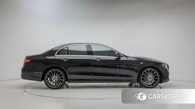Mercedes-Benz E-Class W213 id 4711676 из Кореи 19