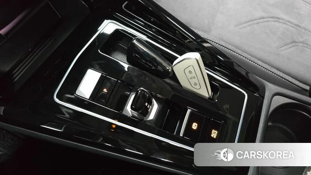 Volkswagen Golf 8th Generation id 3837831 из Кореи 19