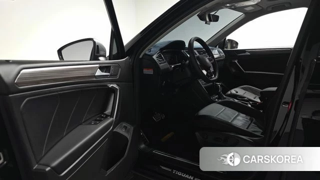 Volkswagen Tiguan Allspace id 4579217 из Кореи 33