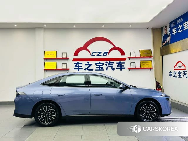 Nissan N6 id 4260870 из Китая 25