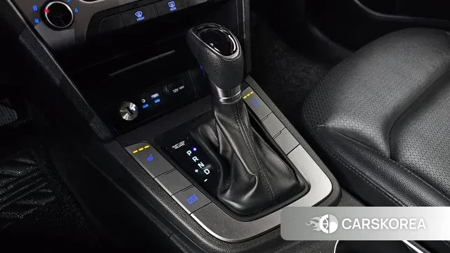 Hyundai Avante AD id 3677705 из Кореи 19