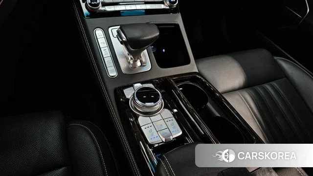 Genesis G90 id 3879118 из Кореи 19