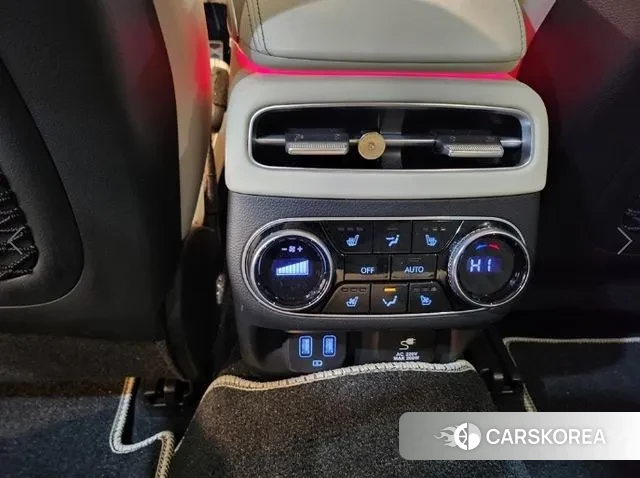 Genesis GV70 id 3523603 из Кореи 18