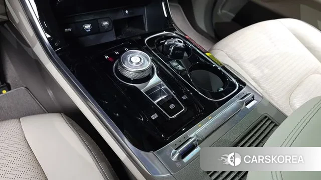 Kia Carnival 4th generation id 2939600 из Кореи 19