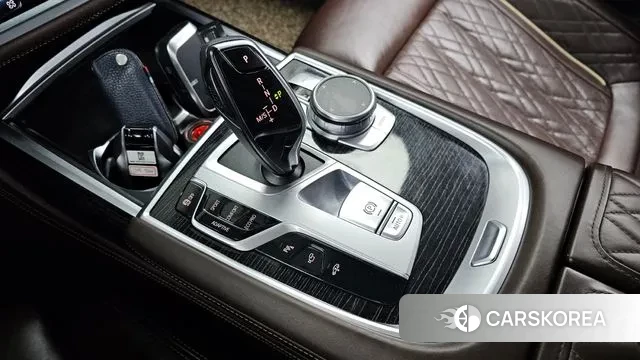 BMW 7 Series (G11) id 3577910 из Кореи 19