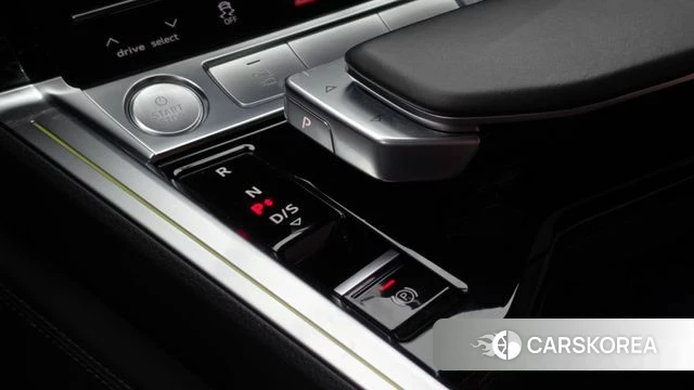 Audi e-Tron id 4470636 из Кореи 33