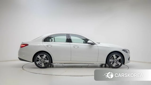 Mercedes-Benz C-Class W206 id 4710274 из Кореи 19