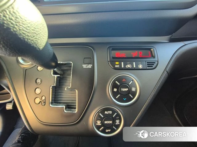 Kia The New Kia Ray id 3897398 из Кореи 15