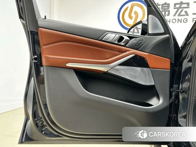 BMW X7 id 4278921 из Китая 31