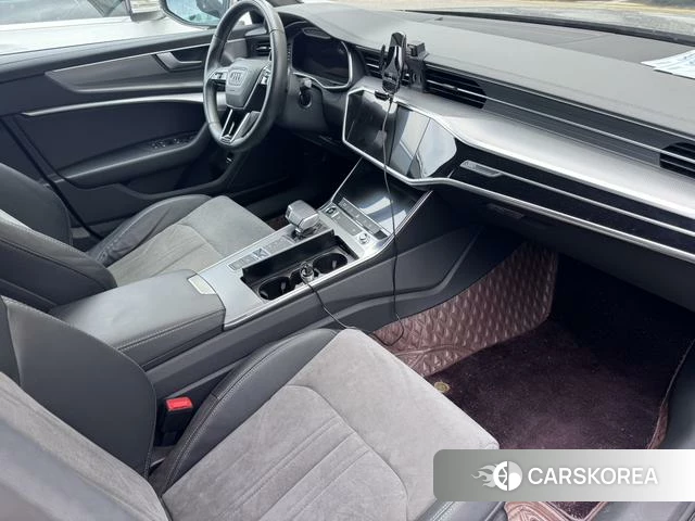 Audi A6L id 4256997 из Китая 9
