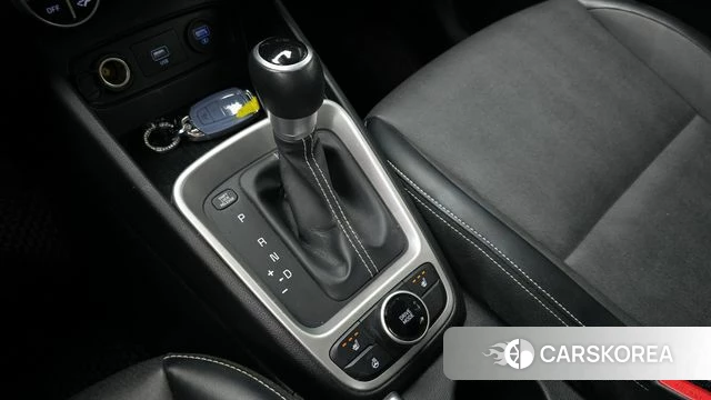 Hyundai Venue id 3834319 из Кореи 19