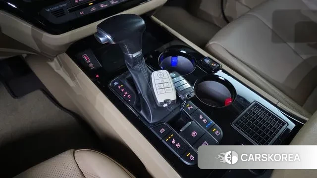 Kia The New Carnival id 3396682 из Кореи 19