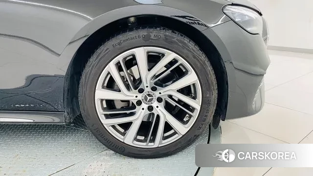 Mercedes-Benz E-Class W214 id 3052660 из Кореи 19