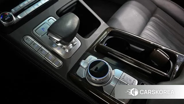 Genesis G90 id 3608091 из Кореи 19