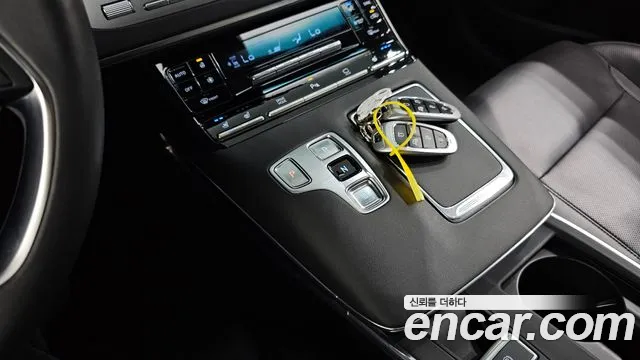 Hyundai The New Grandeur IG Hybrid id 2853581 из Кореи 19