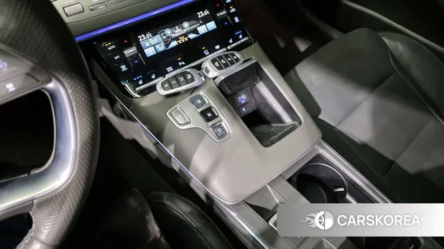 Hyundai The New Grandeur IG Hybrid id 3691763 из Кореи 19