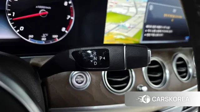 Mercedes-Benz E-Class W213 id 3449385 из Кореи 19