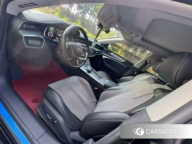 Audi A7L id 4334998 из Китая 9