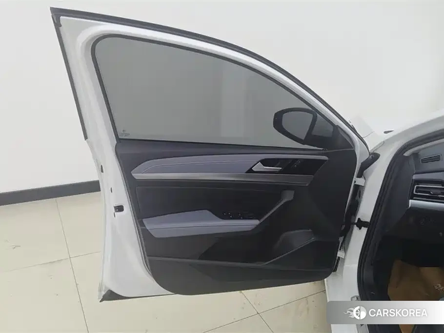 Volkswagen Lavida id 4546227 из Китая 15