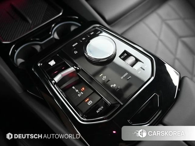 BMW 5 Series (G60) id 4623645 из Кореи 19