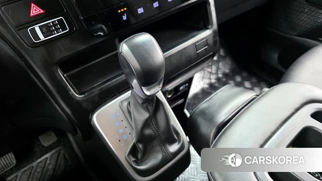 Hyundai Staria id 4230704 из Кореи 30