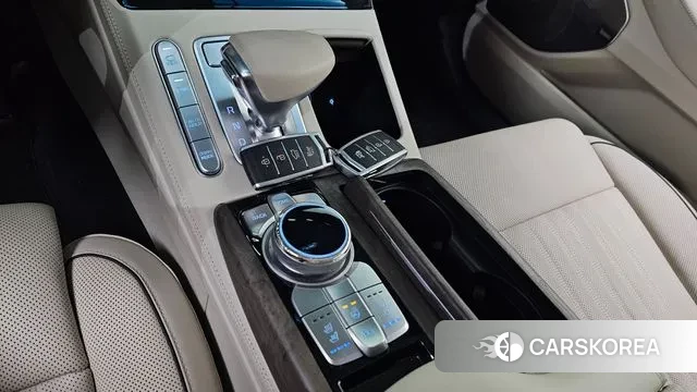 Genesis G90 id 3193196 из Кореи 19