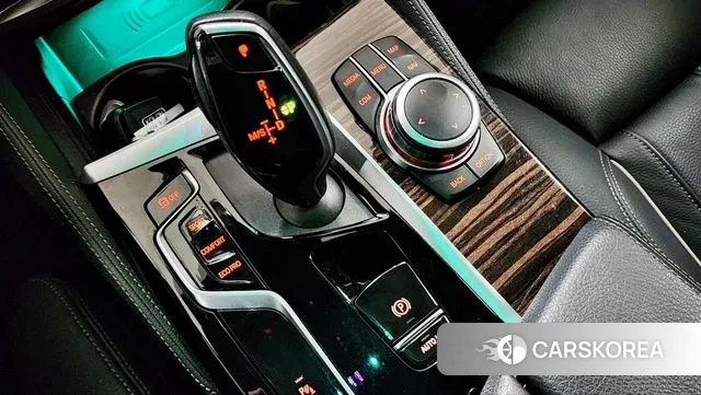 BMW 5 Series (G30) id 3524373 из Кореи 19