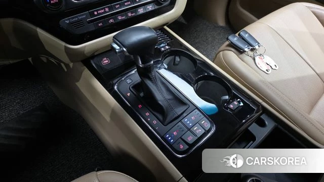 Kia All New Carnival id 4286169 из Кореи 30