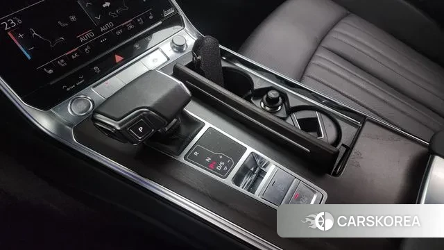 Audi A6 (C8) id 3374581 из Кореи 19