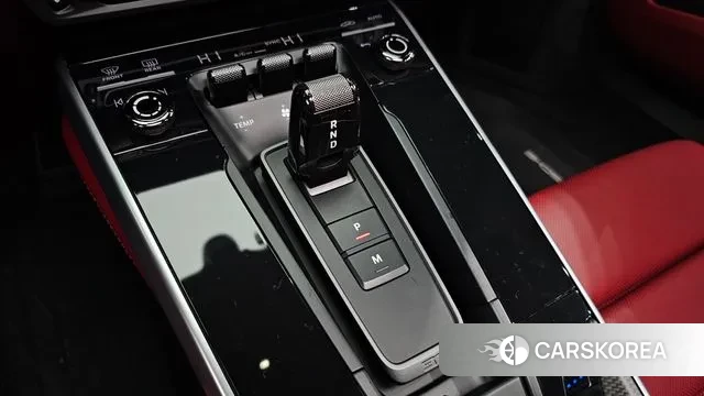 Porsche 911(992) id 3592903 из Кореи 19