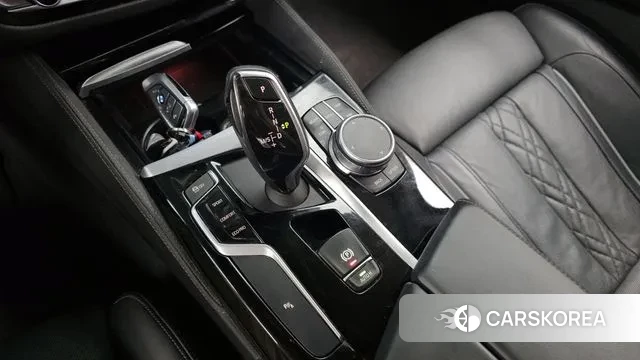 BMW 5 Series (G30) id 3060023 из Кореи 19