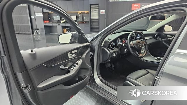 Mercedes-Benz C-Class W205 id 4491127 из Кореи 28