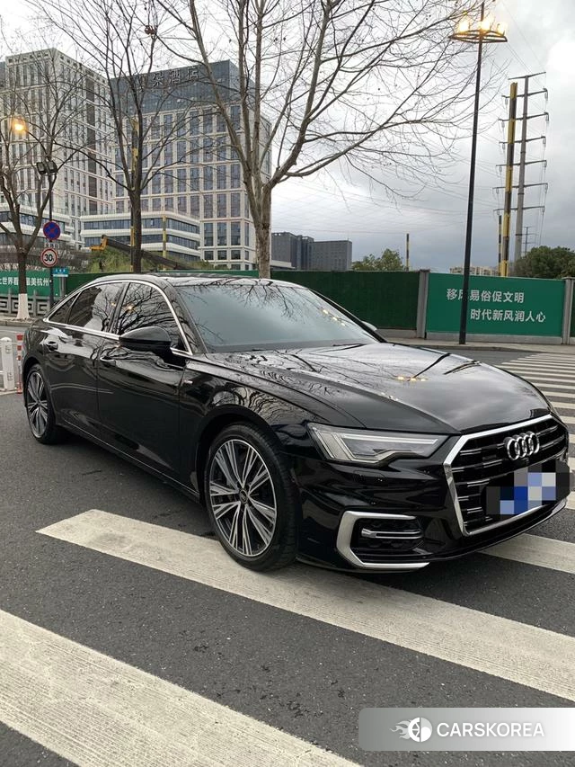 Audi A6L id 3909013 из Китая 14