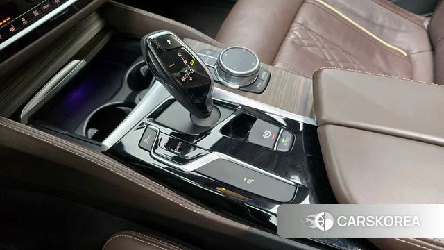 BMW 5 Series (G30) id 3796162 из Кореи 19