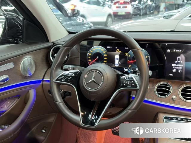 Mercedes-Benz E-class id 4278031 из Китая 15