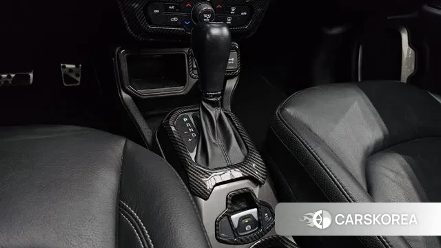 Jeep Renegade id 3656034 из Кореи 19