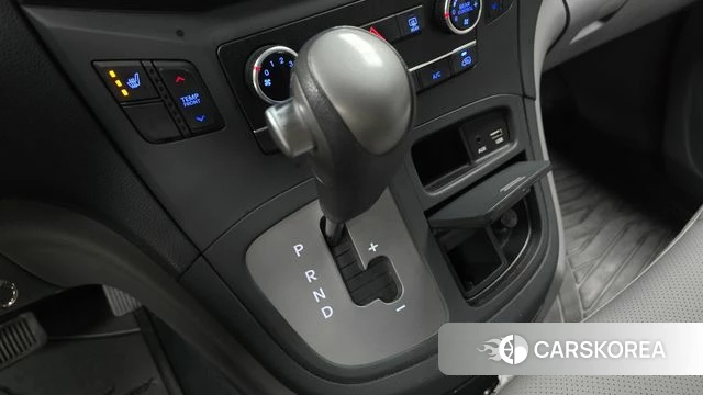 Hyundai The New Grand Starex id 4310135 из Кореи 19