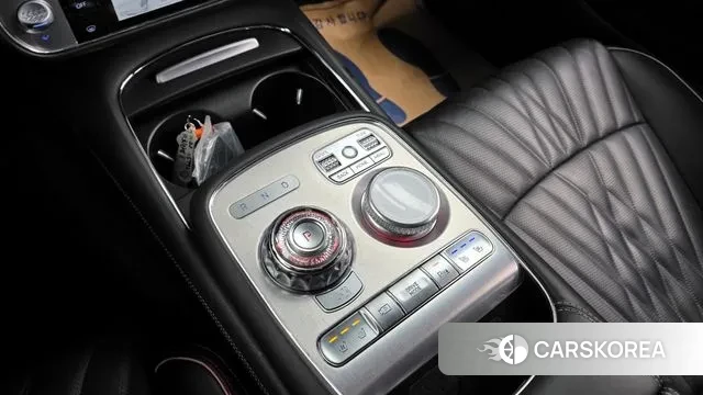 Genesis G90 (RS4) id 3572372 из Кореи 19