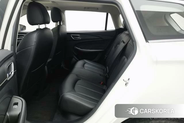 Roewe Ei5 id 4254378 из Китая 23