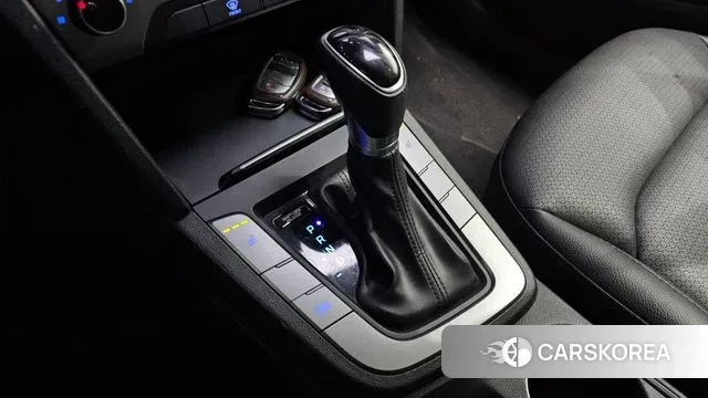 Hyundai Avante AD id 3510286 из Кореи 19