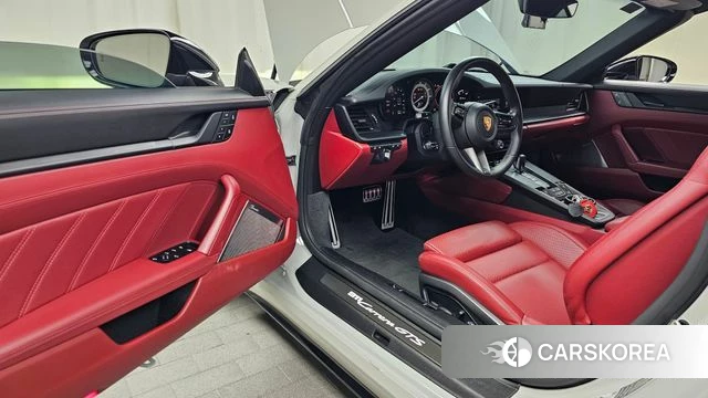Porsche 911(992) id 4585662 из Кореи 30