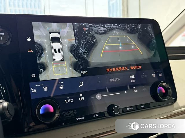 Lexus LM id 4272242 из Китая 27