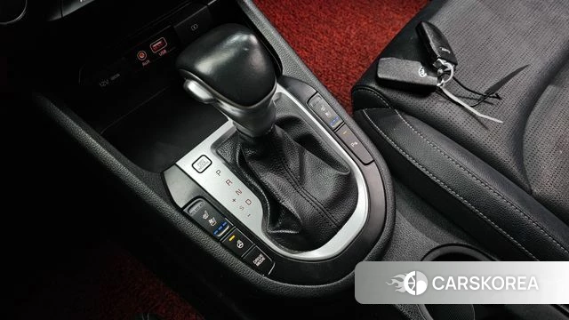 Kia Come New K3 id 4508601 из Кореи 19